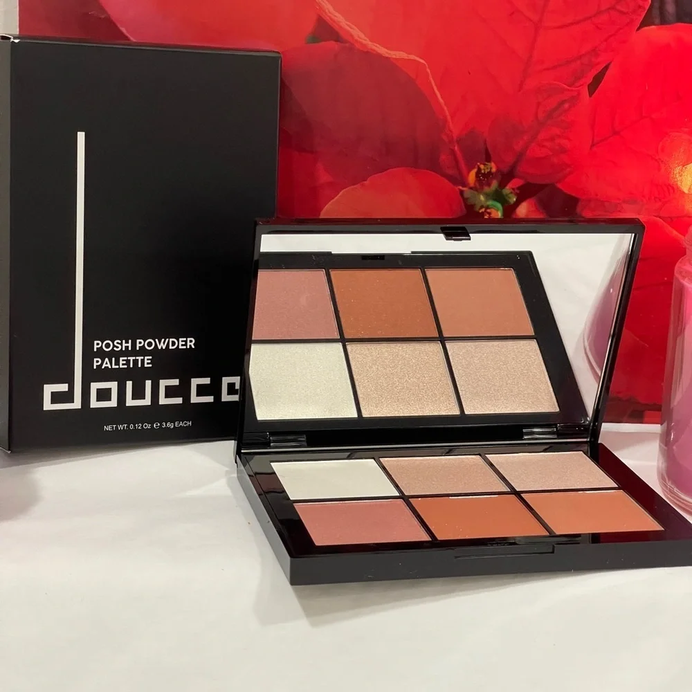 DOUCCE Posh Powder Highlighter & Blush Palette